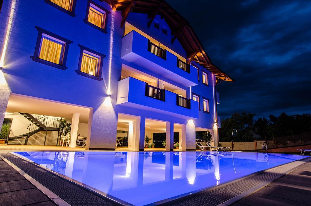 קאלדרו Garni Hotel Peterlinhof מראה חיצוני תמונה