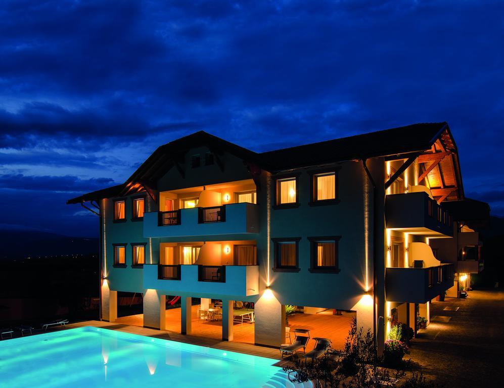 קאלדרו Garni Hotel Peterlinhof מראה חיצוני תמונה